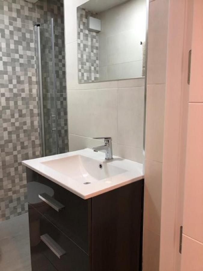 Inter - Apartamento Centrico En Alcala De Henares Apartman Kültér fotó